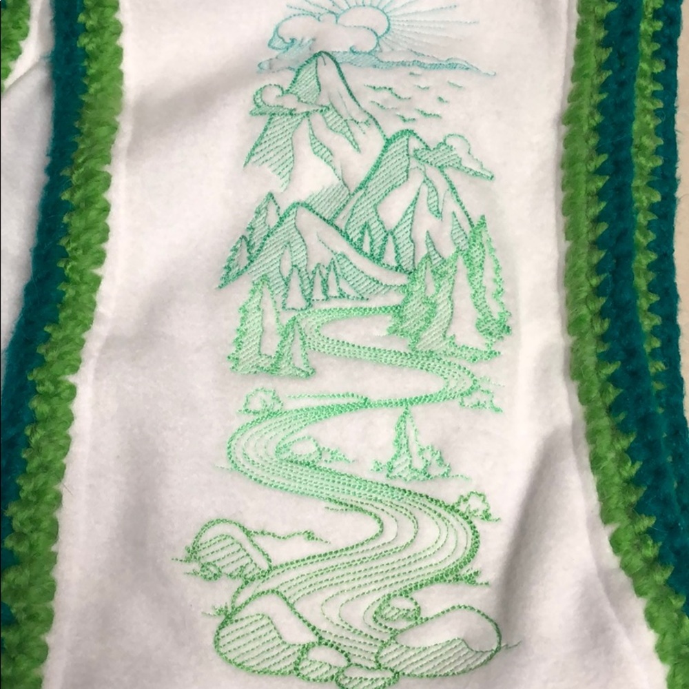 SALE 🌟Mountain Paradise Scarf